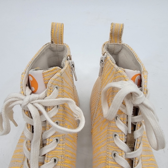 Camper Zebra Pattern High Top Size 39 US 9 Yellow White Indie Festival Sneakers - Picture 5 of 14